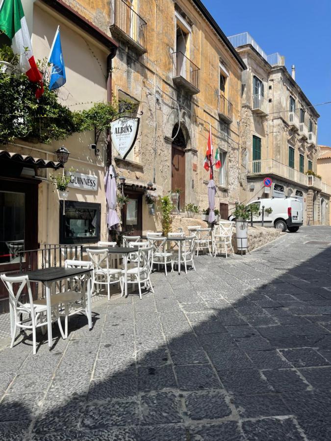 Glorizio Loft Tropea Apartment Exterior photo